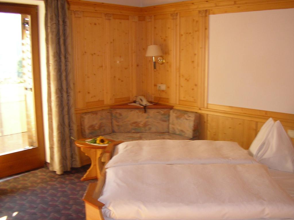 Burgblick Hotel San Lorenzo di Sebato Cameră foto